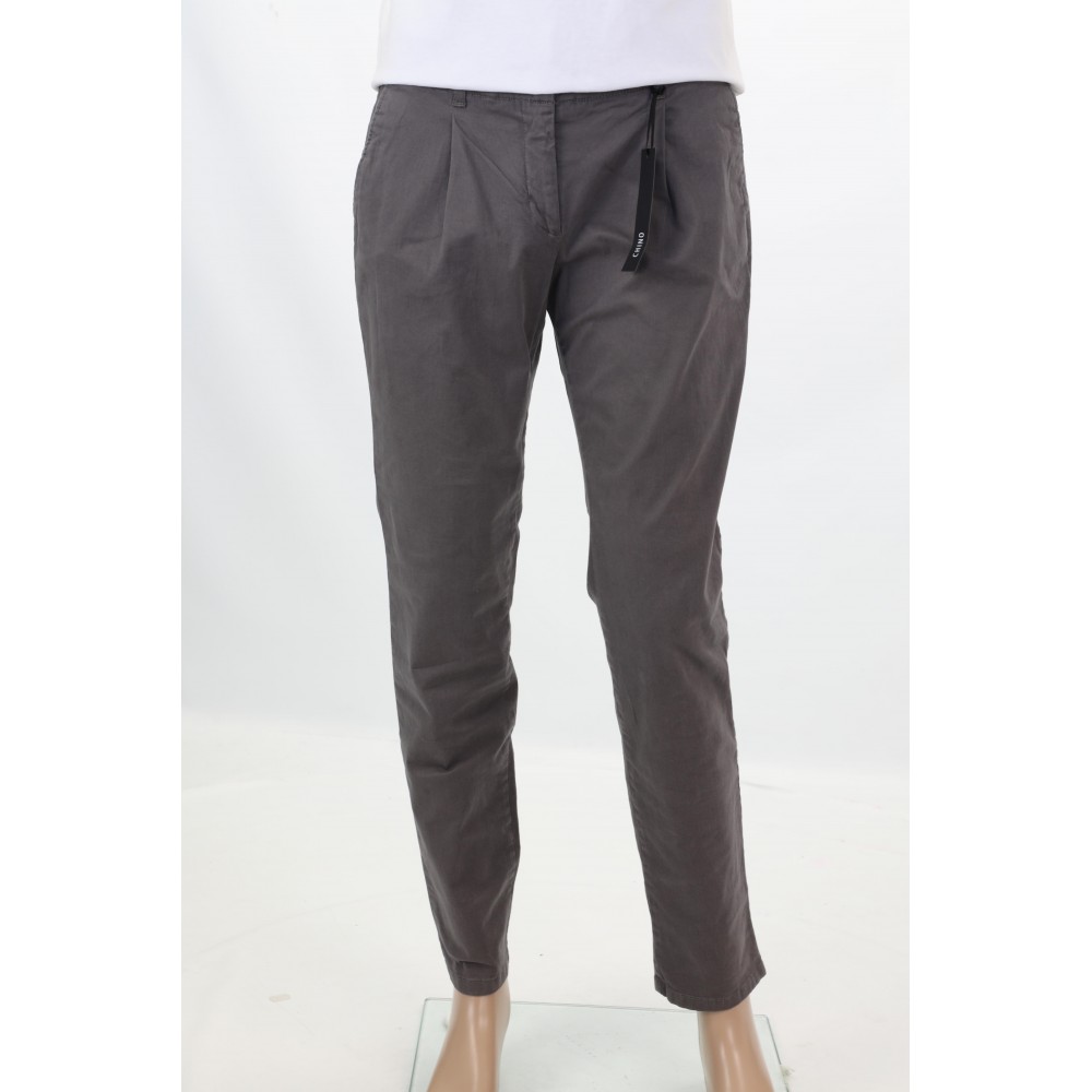 Pantaloni cu etichetă - Haine-second-hand.ro 130586