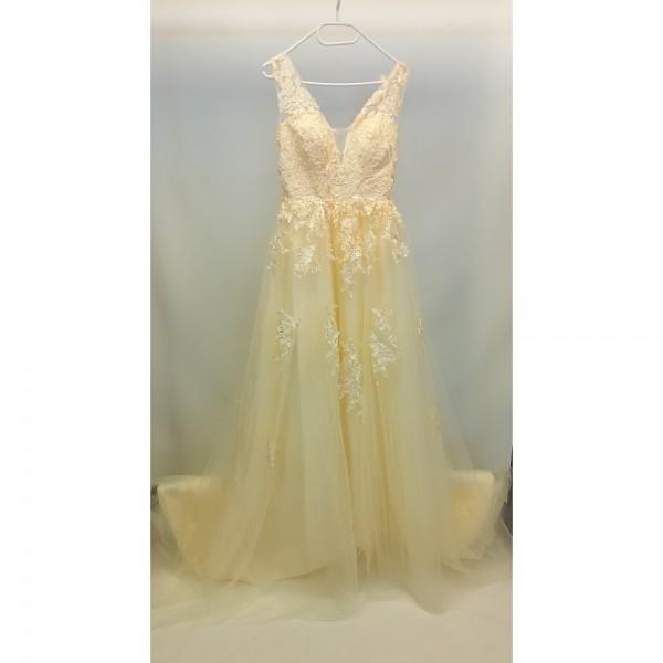 Rochie de mireasă cu etichetă - Haine-second-hand.ro 144091