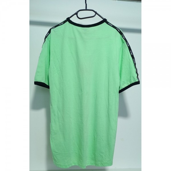 Tricou cu etichetă - Haine-second-hand.ro 148923